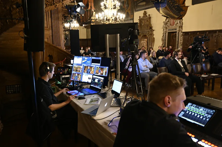 Für die Liveübertragung waren zwei Techniker zuständig